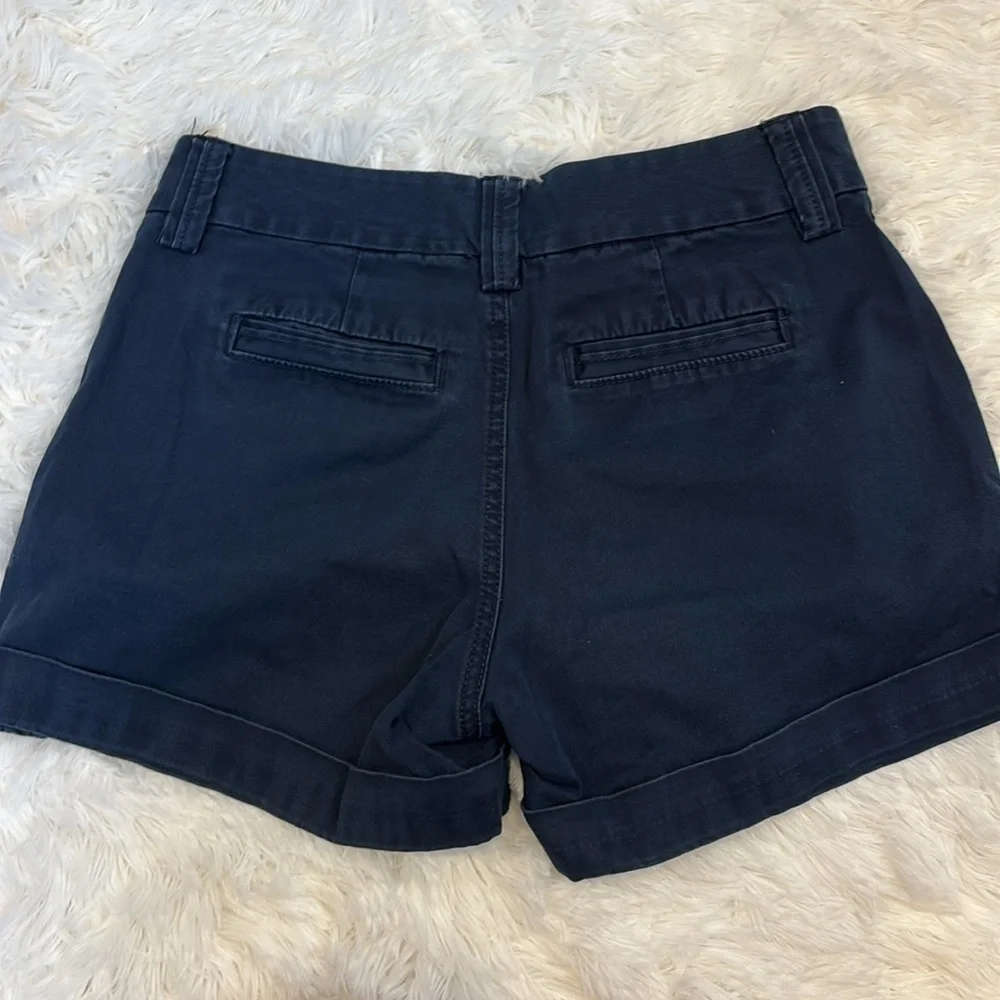 Banana Republic Shorts 2 Pair Womens Khaki Navy Cuffed Weekend Short Size 4